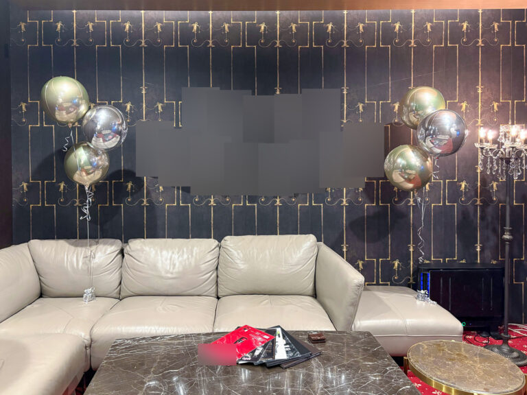 Elegant Gold & Silver Balloon Birthday Decorations at Mancy's Tokyo