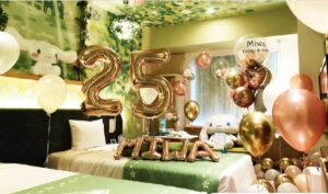 25歳のバースデーサプライズ装飾