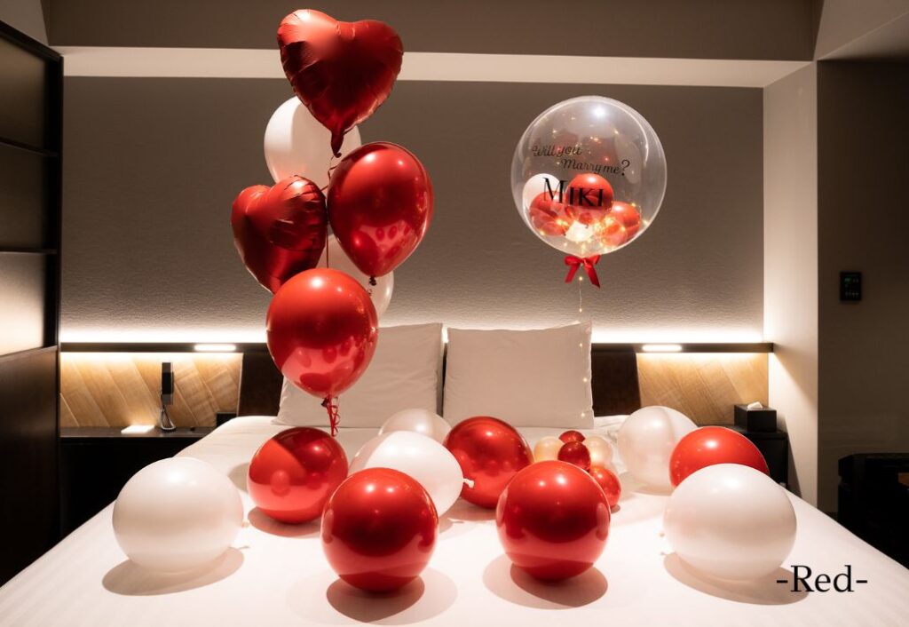 ホテルで彼女にプロポーズ装飾