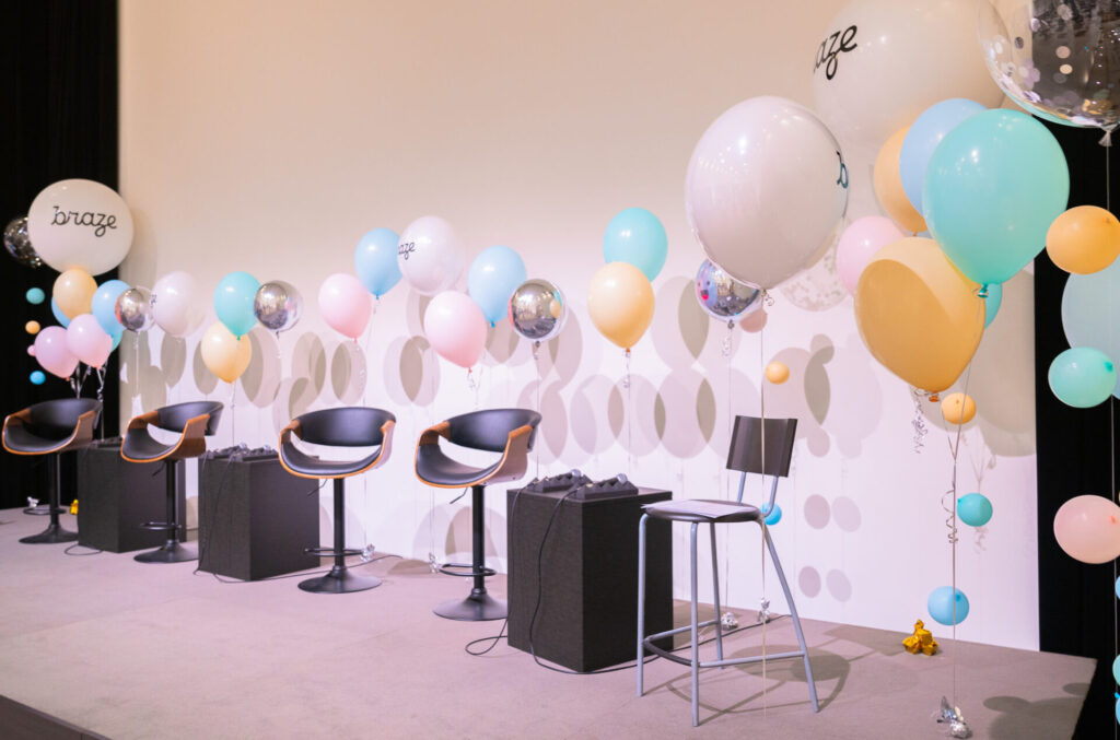 企業イベントステージ装飾