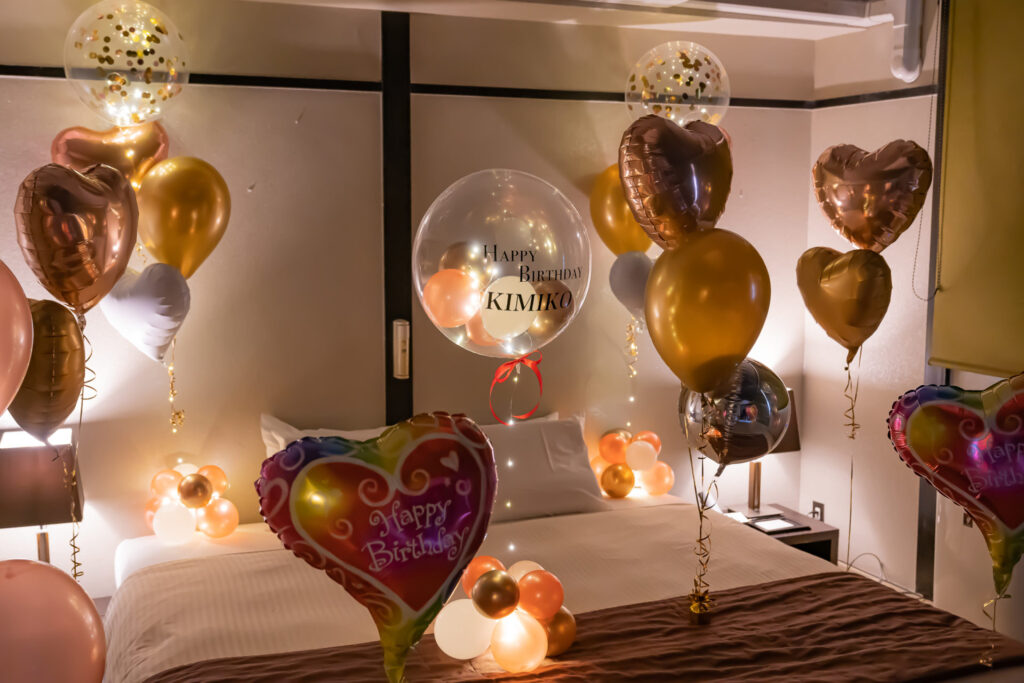 彼女へホテルサプライズ装飾
