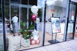 お店の開店お祝いバルーン