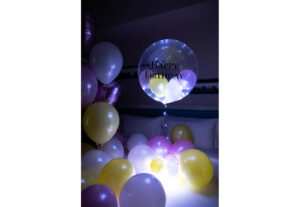 彼女にバースデーサプライズ装飾