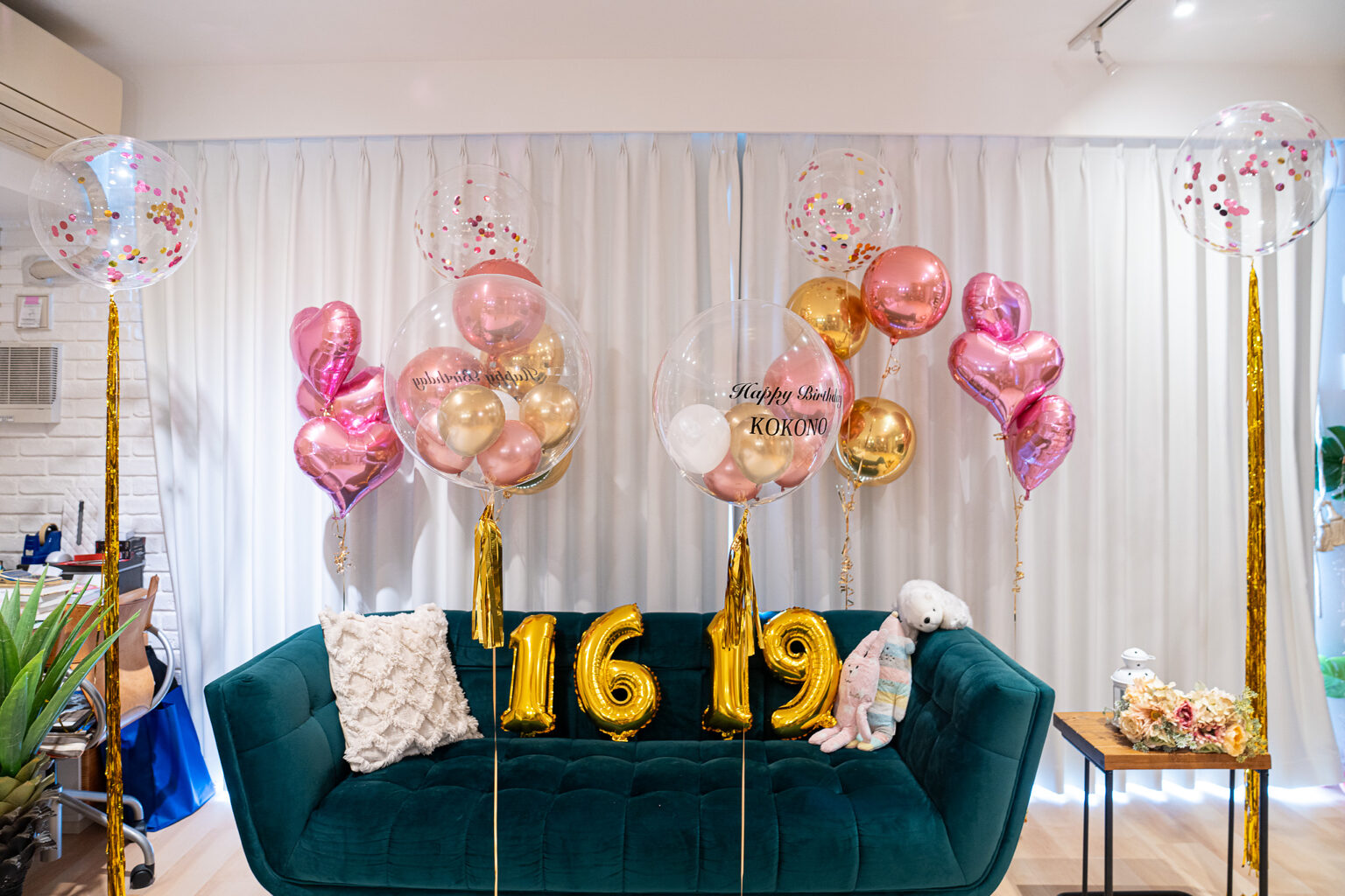 東京の自宅でのピンクとゴールドで彩る誕生日お祝いバルーン飾り付け