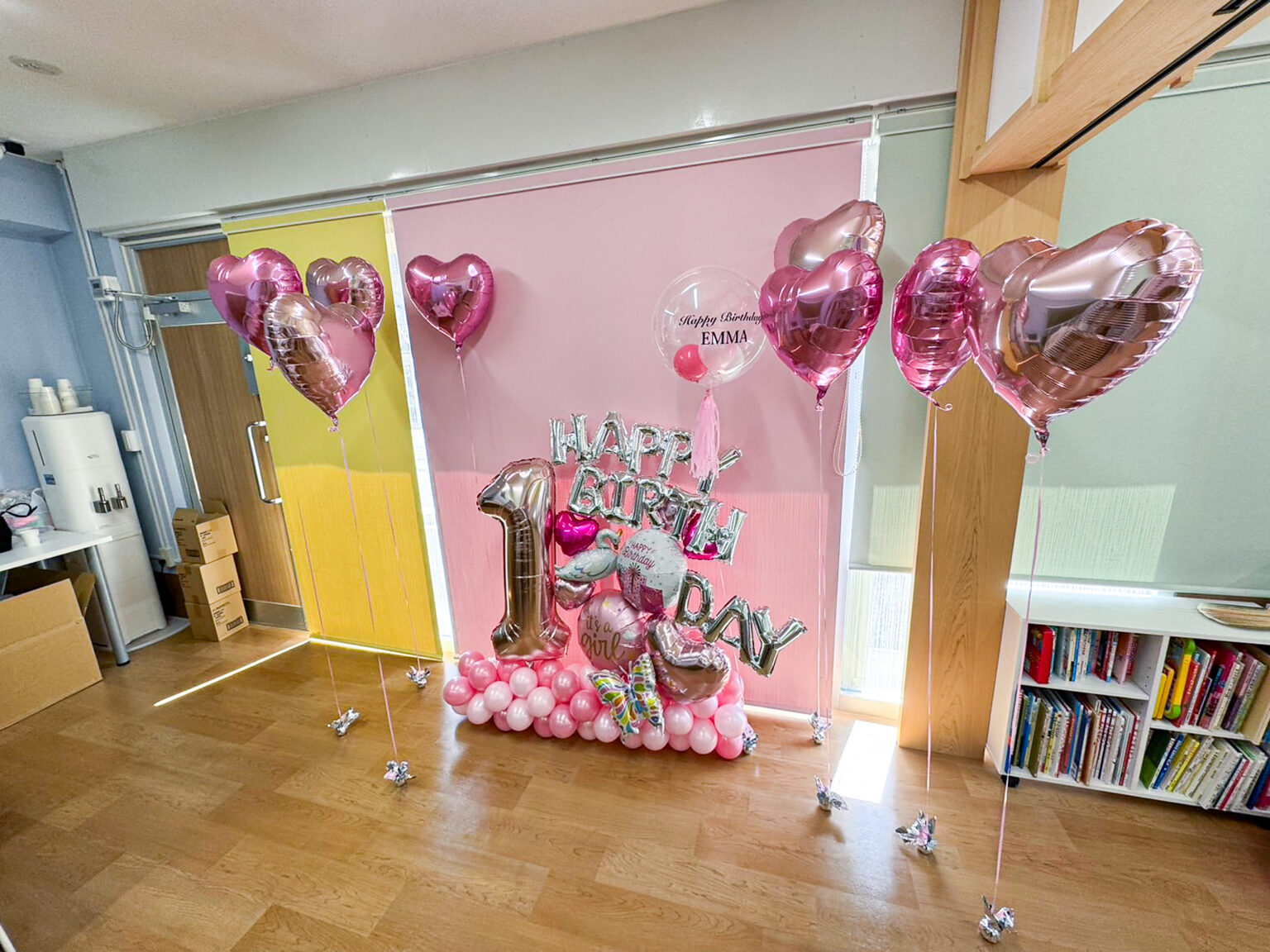 愛知の自宅でのピンクのバルーンで彩る1歳の誕生日飾り付け