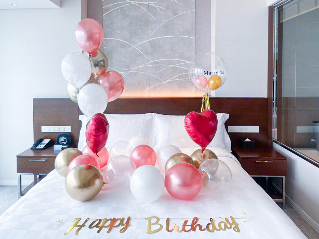 大阪マリオット都ホテルでの誕生日とプロポーズのサプライズ飾り付け