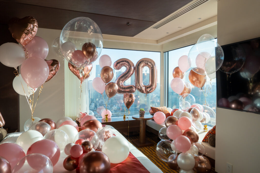 ザ・プリンスギャラリー東京紀尾井町での20歳誕生日サプライズバルーン飾り付け