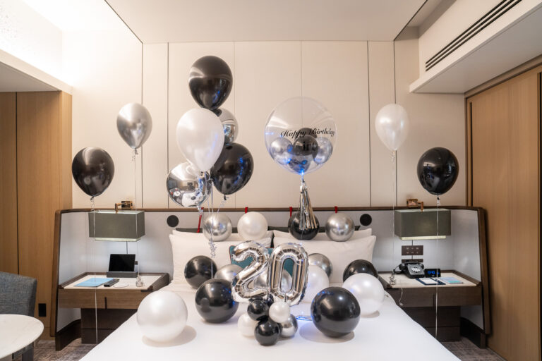 20th Birthday Surprise Balloon Decoration at メズム東京オートグラフコレクション