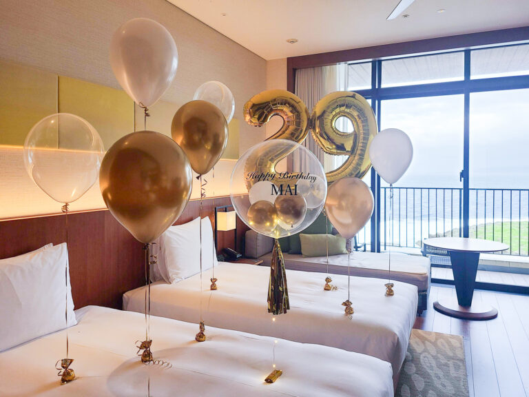 29th Birthday Surprise Balloon Decoration at ハイアットリージェンシー瀬良垣