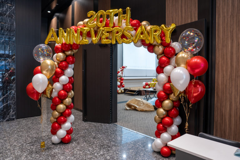Balloon decoration for the 20th anniversary event at ベルサール神保町アネックス