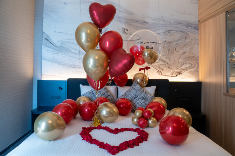 Surprise proposal decoration at 三井ガーデンホテル豊洲プレミア