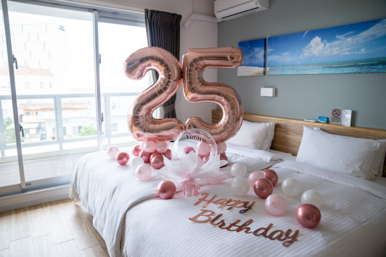 コーラルパレス恩納での25歳誕生日サプライズバルーン装飾