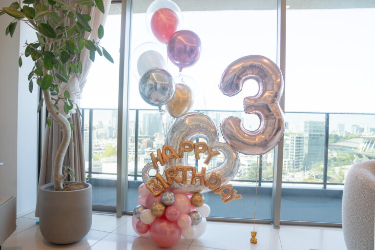 3歳誕生日バルーン装飾サプライズ飾り付け