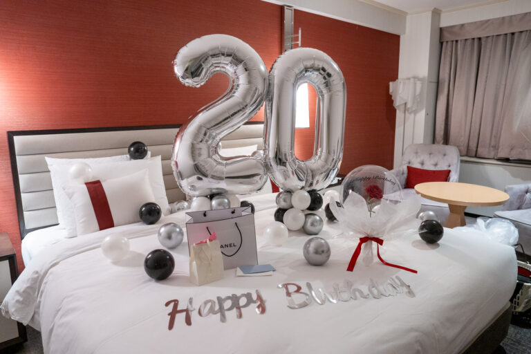 東京プリンスホテルでの20歳誕生日サプライズバルーン装飾