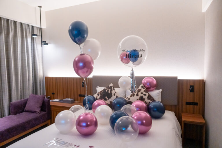 Navy & Pink Birthday Surprise Decoration at 三井ガーデンホテル豊洲プレミア