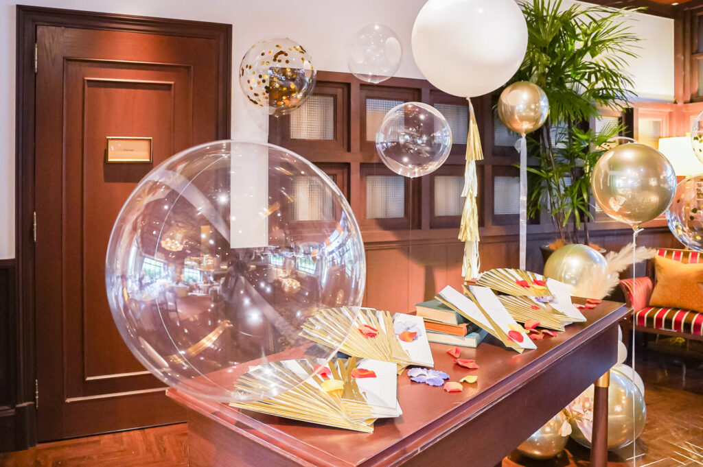 飲食店でパーティー装飾