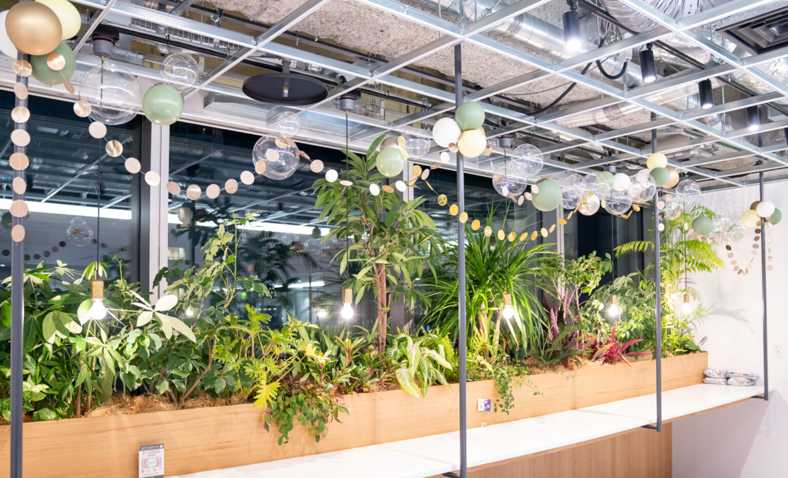 企業の入社式バルーン装飾