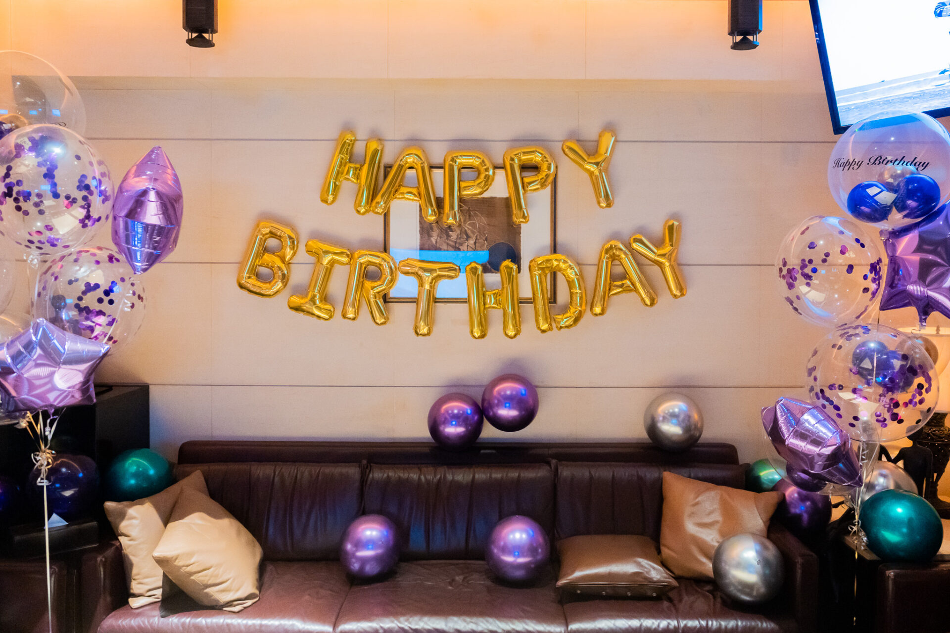 飲食店でお誕生日サプライズ装飾