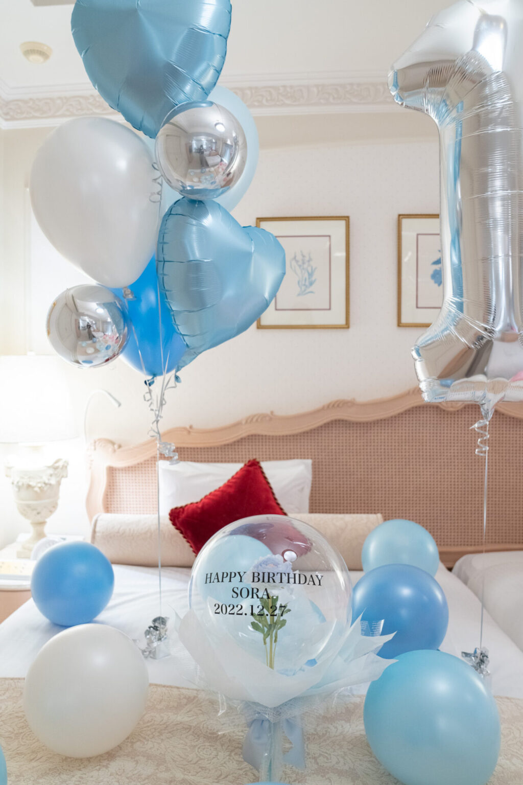 お誕生日サプライスバルーン