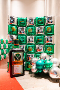 ウォールバルーン