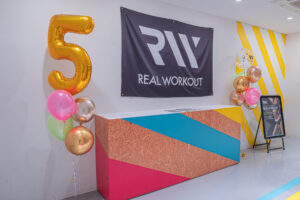 周年サプライズバルーン