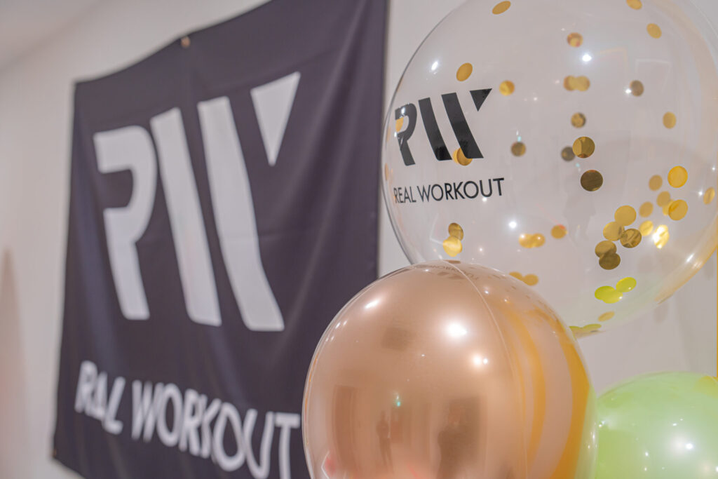 企業の周年お祝いバルーン装飾