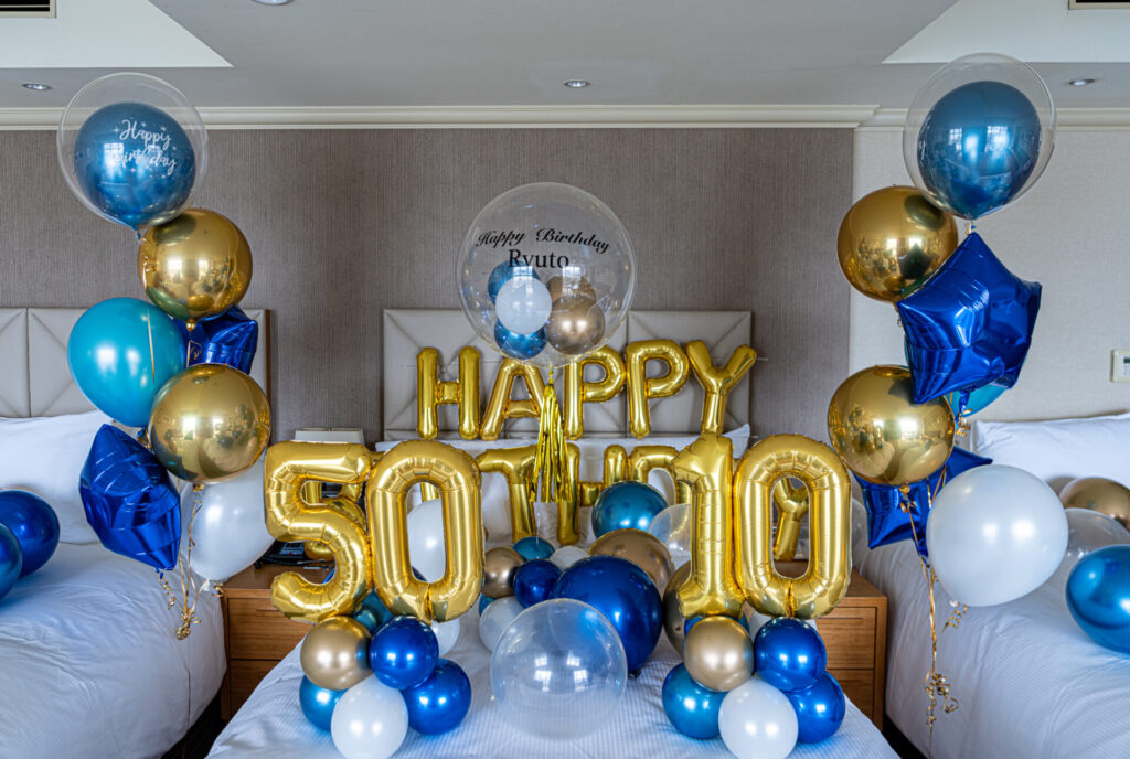 ホテルでお誕生日サプライズバルーン