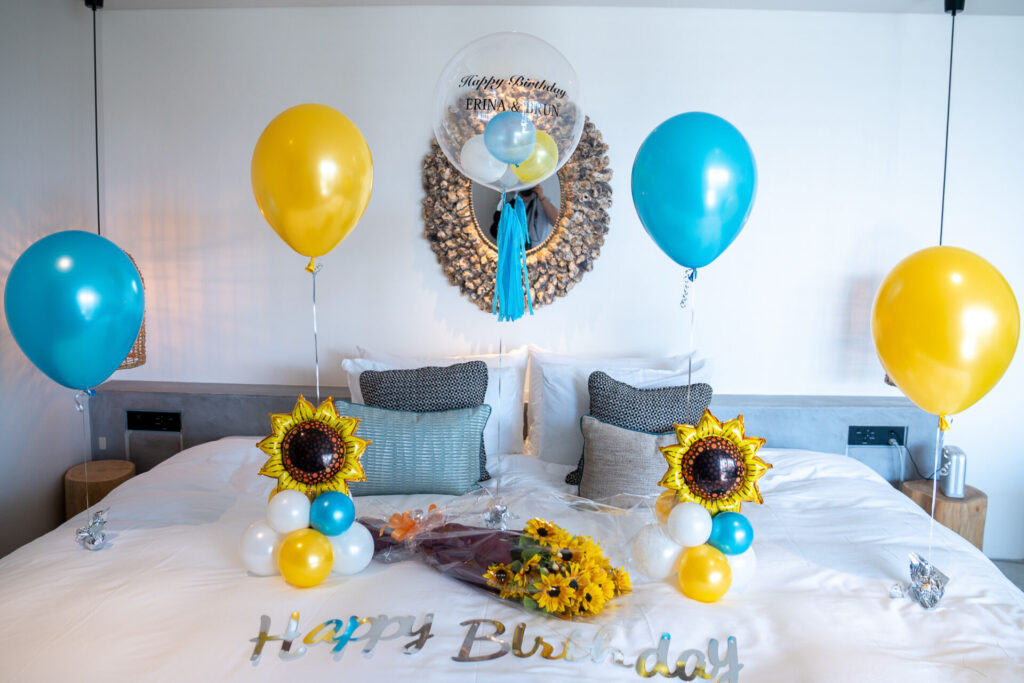 ホテルでお誕生日サプライズバルーン