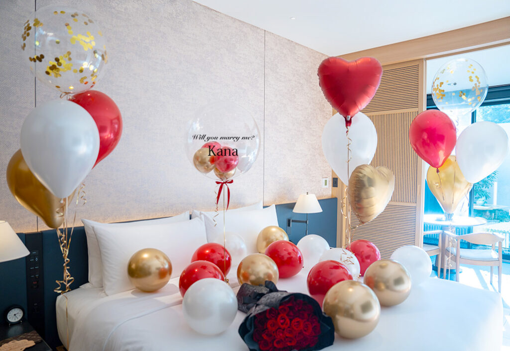 ハートバルーン付きプロポーズデコレーション