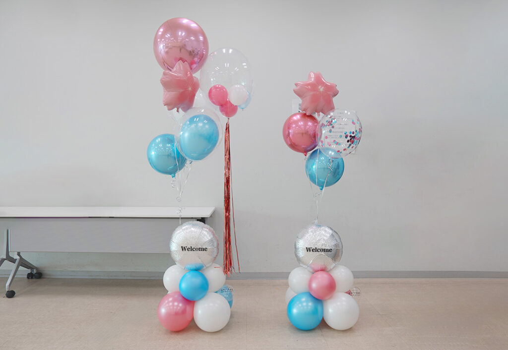 입사식, 내정식 장식