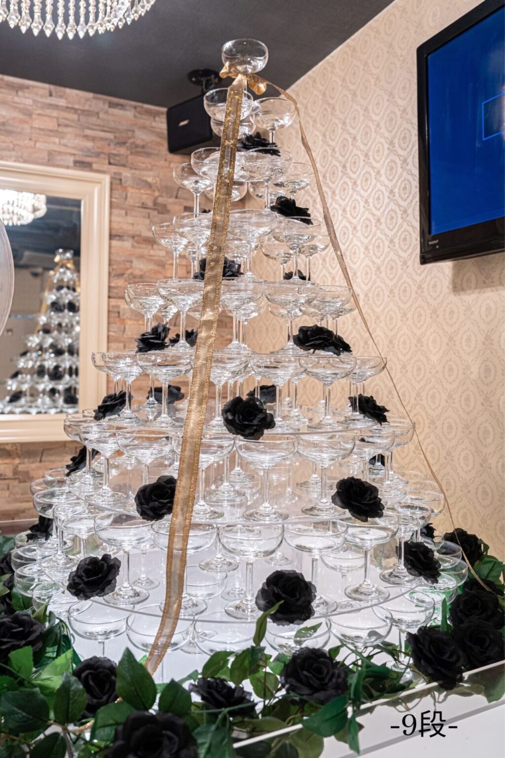 お誕生日シャンパンタワー装飾