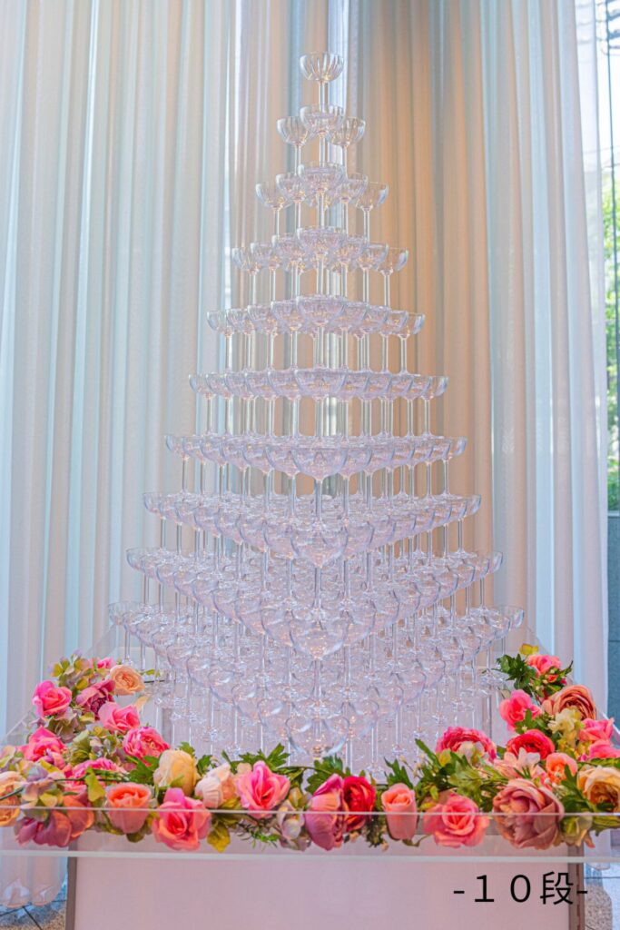 お誕生日シャンパンタワー装飾