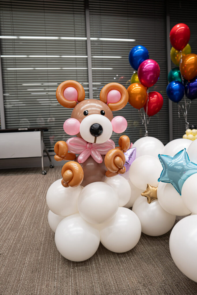 企業のファミリーデーのアニマルバルーン