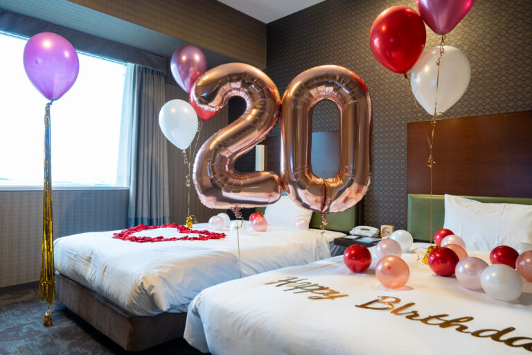 相鉄グランドフレッサ東京ベイ有明での20歳誕生日サプライズバルーン装飾