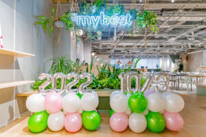 企業の入社式バルーン装飾