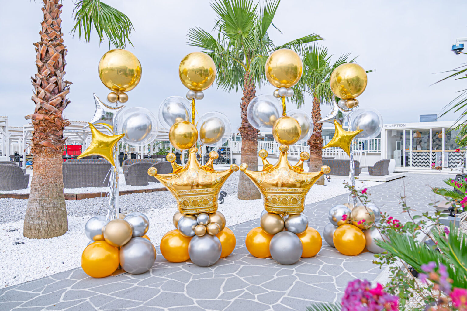 屋外イベントバルーン装飾