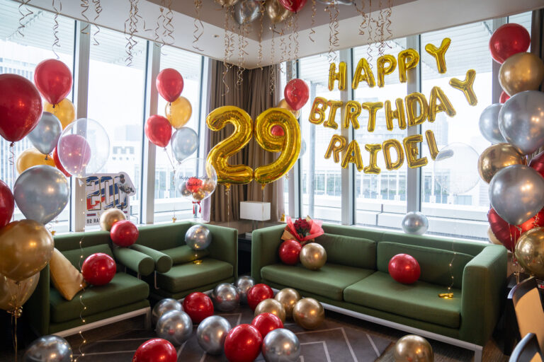 29歳誕生日サプライズバルーン装飾