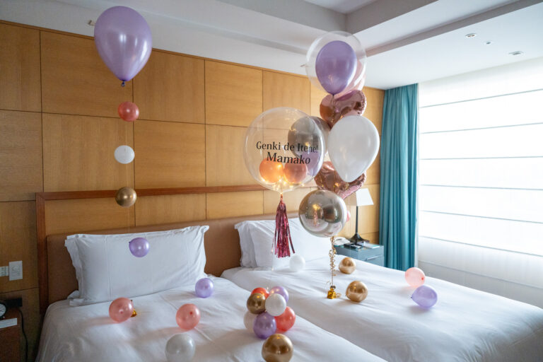 ストリングスホテル東京インターコンチネンタルでの誕生日サプライズバルーン装飾