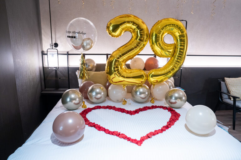 東京ベイ潮見プリンスホテルでの29歳誕生日サプライズバルーン装飾
