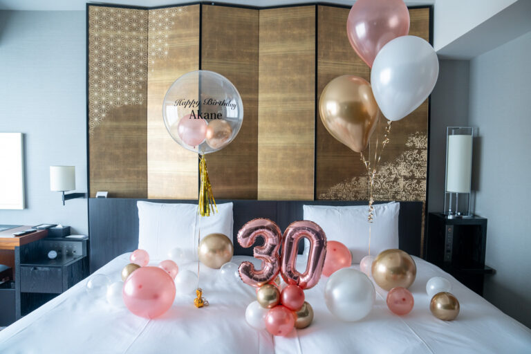 ハイアットリージェンシー横浜에서의 30세 생일 서프라이즈 풍선 장식