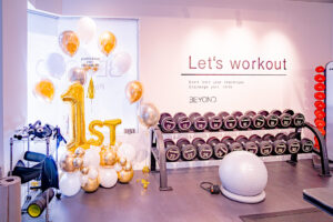 店舗の開店1周年お祝いバルーン