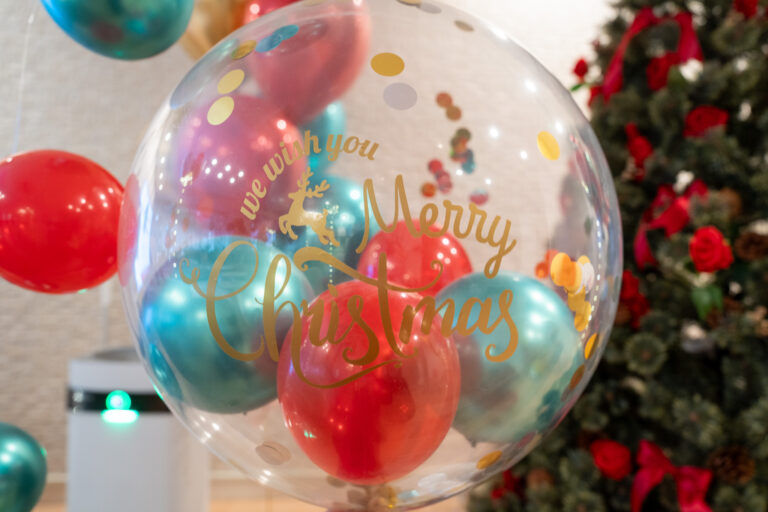 クリスマスバルーン飾り付け