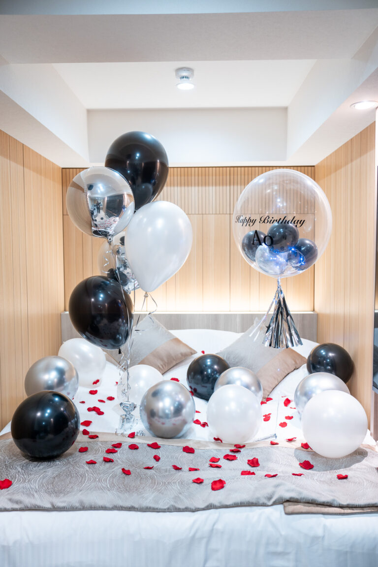40th Birthday Surprise Balloon Decoration at HOTEL みなと 麻布十番