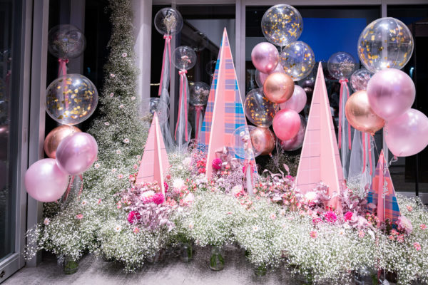 お花とコラボレーションバルーン装飾