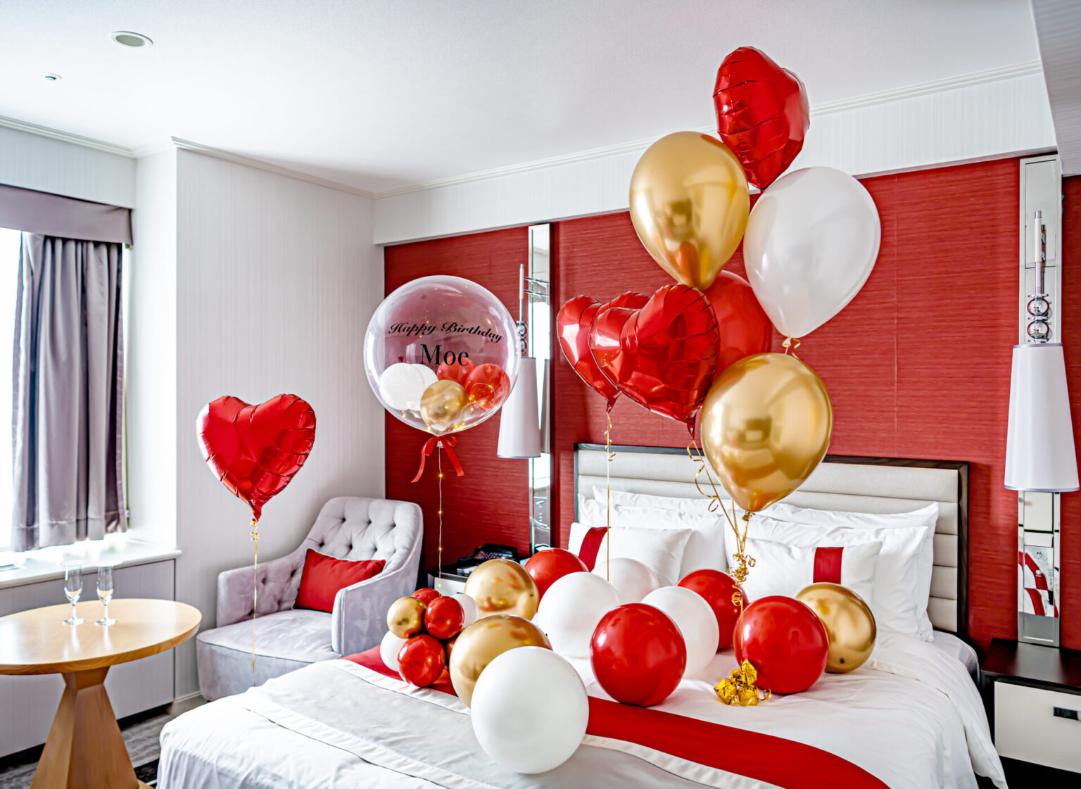 彼女へホテルサプライズ装飾