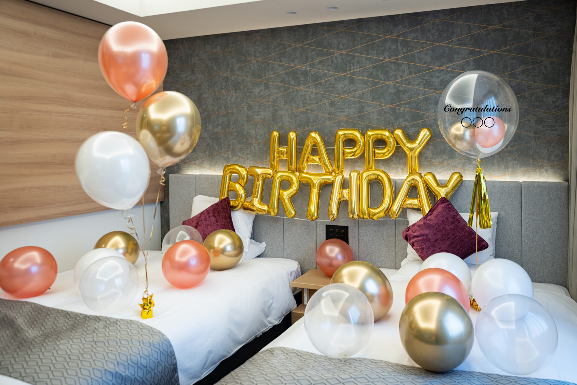 포토 스팟에서 기념일 케이터링 장식 #172