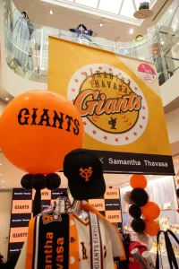 ジャイアンツのコラボイベント装飾