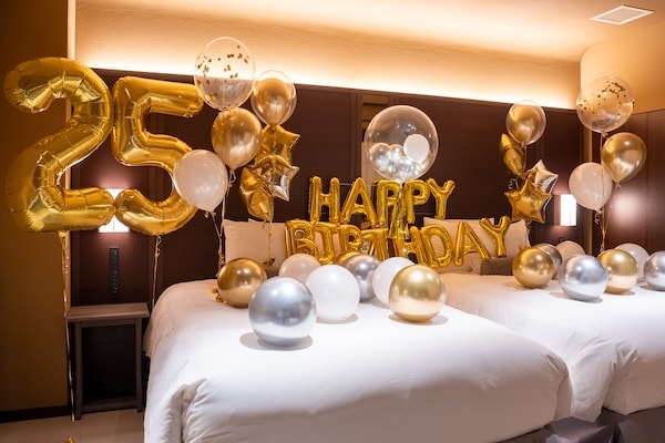 ・Deluxe Plan ¥55,000 (tax incl.)
・HAPPY BIRTHDAY letter balloons
・Number balloon