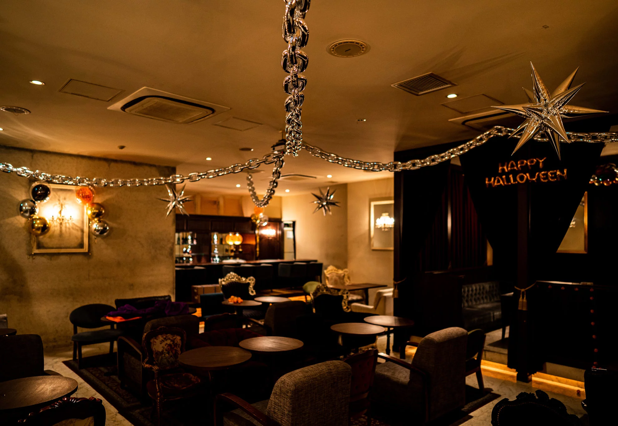 飲食店でハロウィンパーティー