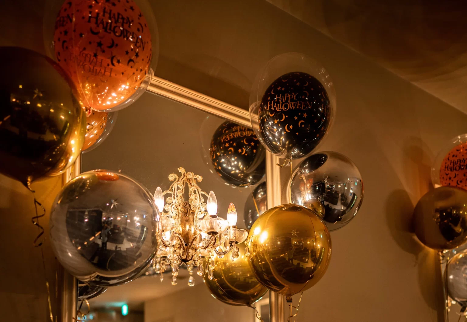 飲食店でハロウィンパーティー